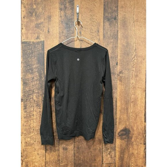 Lululemon Swiftly Tech Relaxed Long Sleeve Black Size 6 EUC - Picture 2 of 3